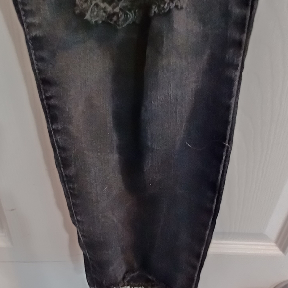 Black Crop Distressed Jeans - Picture 3 of 5